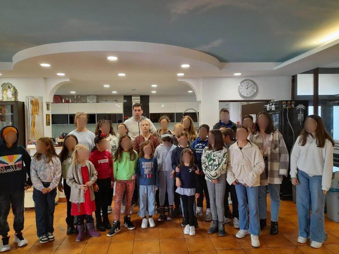 Izveštaj sa radionica i predstave ,,Maša i Meda'' Pan teatra